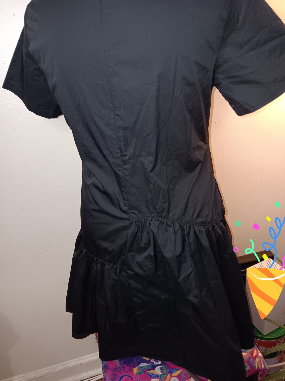 Women’s Dress - Picture 6 of 16
